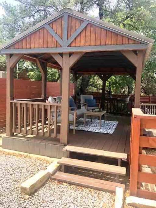The Longhorn Cabin - Cabins At Rim Rock Austin Ngoại thất bức ảnh